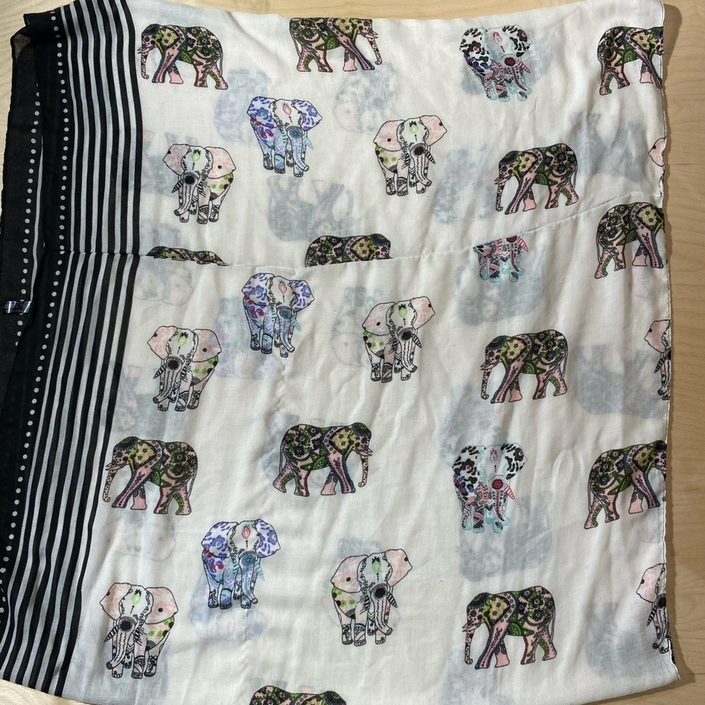 Infinity Scarf Elephant Designs (IM) - Picture 12 of 14